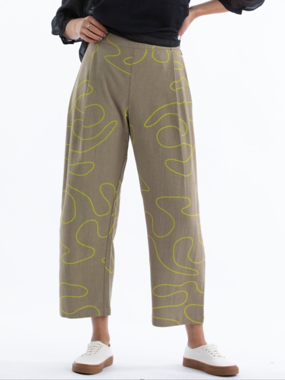 Ali Golden Pleated Pant Khaki Squiggle Silk Noil